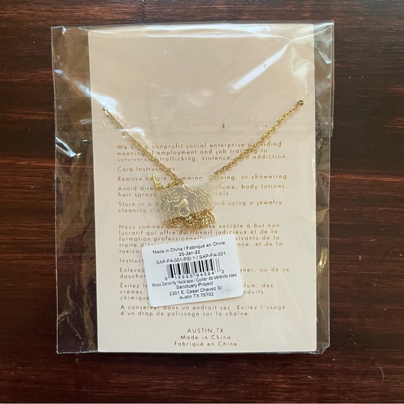 NWT Sanctuary Project Rose Serenity Necklace - Picture 3 of 4